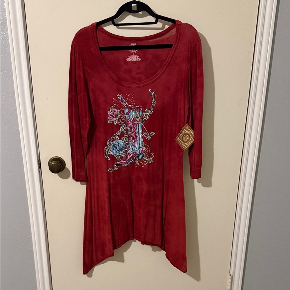 Chic Red Floral Embellished Tunic